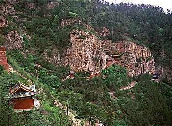 治愈温馨女儿养成 国产独立游戏《火山的女儿》公开Steam页面